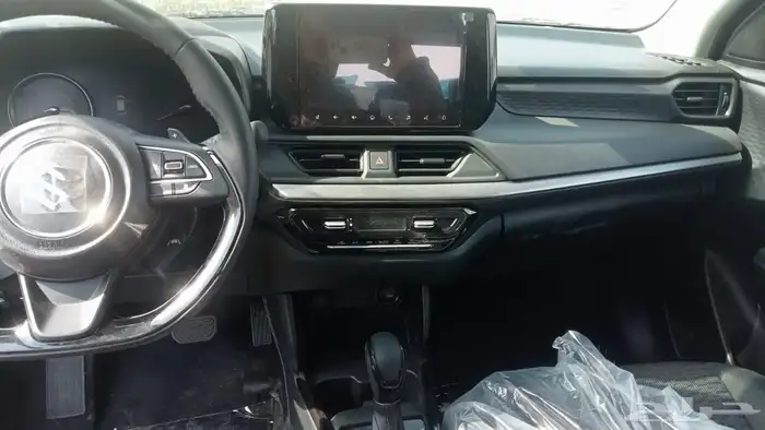 سوزوكي سويفت 13