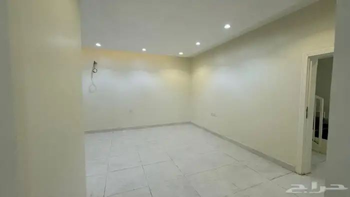 فيلا دوبلكس جديدة حي الفضيلة 850 الف فقط 2