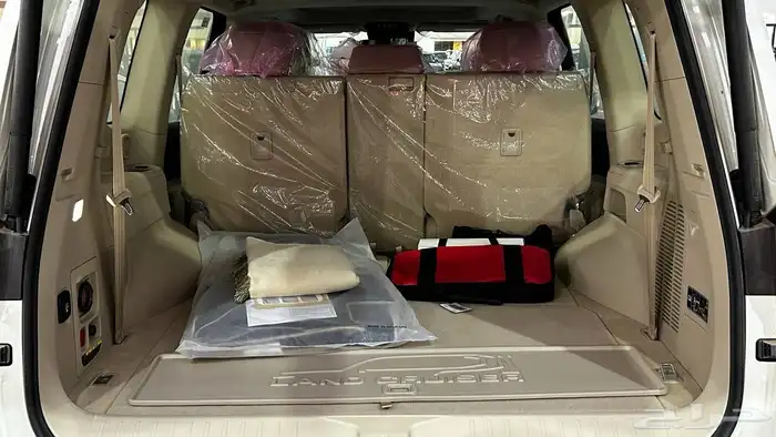 جكسار S 2025 لدى شركة عبدالمجيد الخضر للسيارات 11