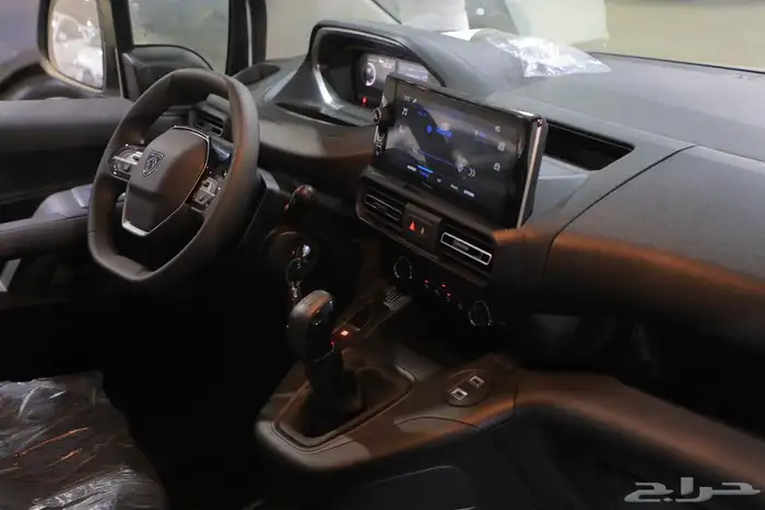 بيجو ميني فان ديزل بضاعه موديل 2025 12