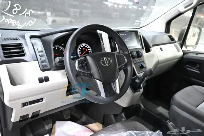 تويوتا باص هايس 13 راكب 2025 4