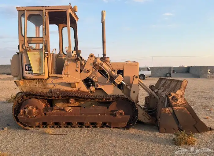 بلدوزر مقاس 941 للبيع 2