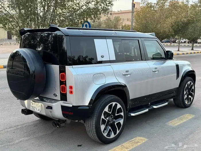رنج روفر ديفندر FIRST EDITION 110 موديل 2020 ( KIT KAHN ) 6
