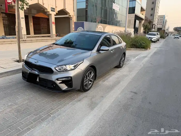 كيا سيراتو فل كامل 1