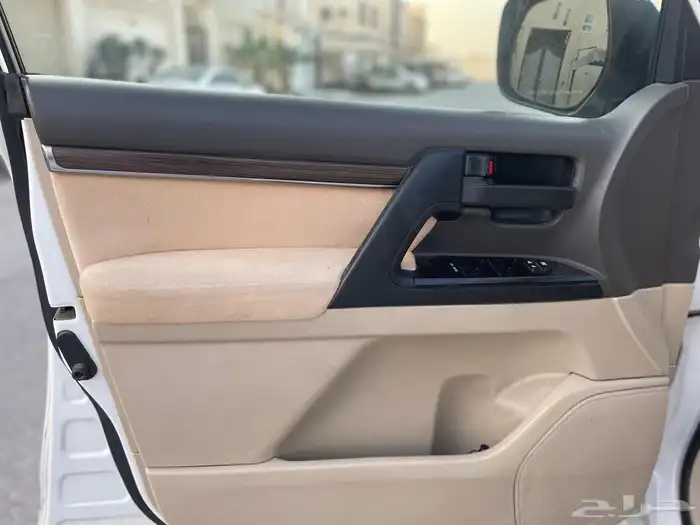 GXR 1 لاندكروزر 2019 وارد قطر 11