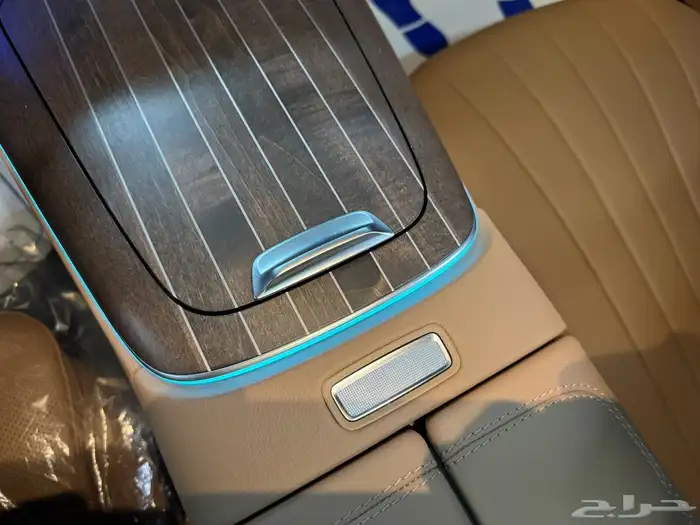 للاستيراد من كوريا _ مرسيدس E300 _2025 10