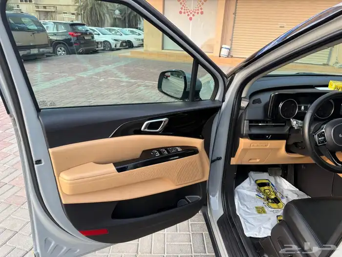 للبيع كرنفال نص فل 2023 6