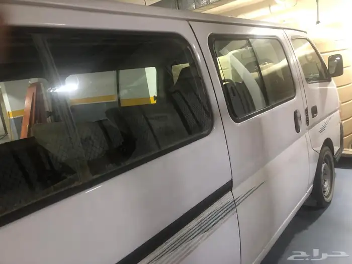 باص نيسان اورفان 2