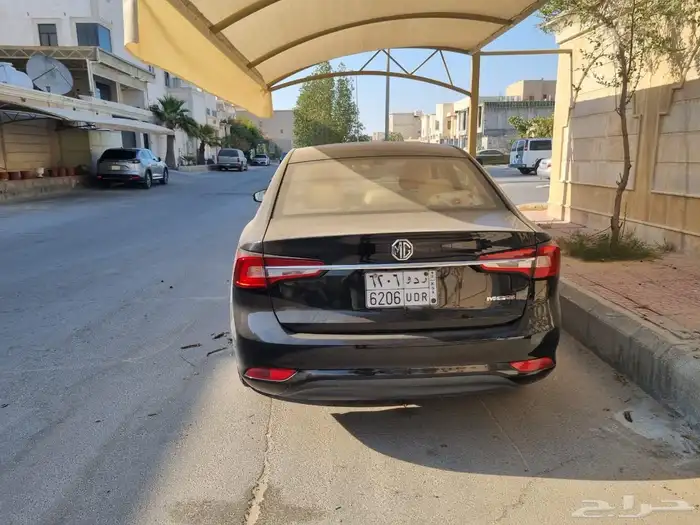 ام جي نظيفه مالك اول 3