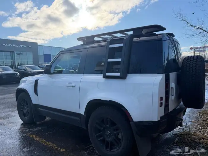 للبيع ديفندر 2023 فئه X dynamic se ممشى قليل وسعر خرافي 4