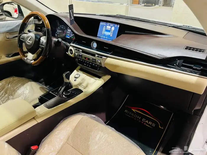 لكزس 2016 ES 250 V4 فتحة(عرض خاص) 6