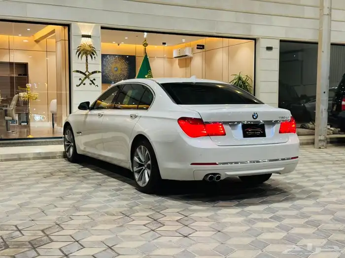 بي ام دبليو 730 نظيف جدا سعودي 3