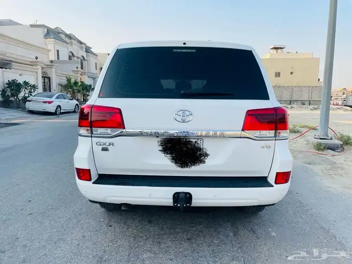 GXR 1 لاندكروزر 2019 وارد قطر 6