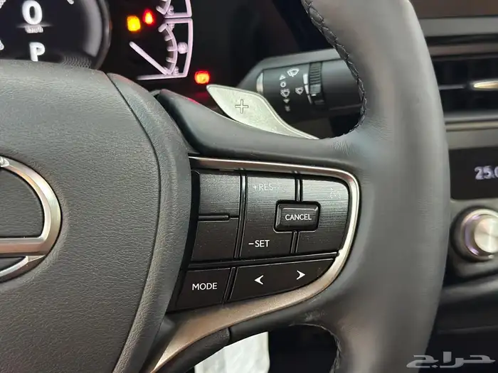 لكزس ES300 2025 ( تقسيط وكاش ) 5