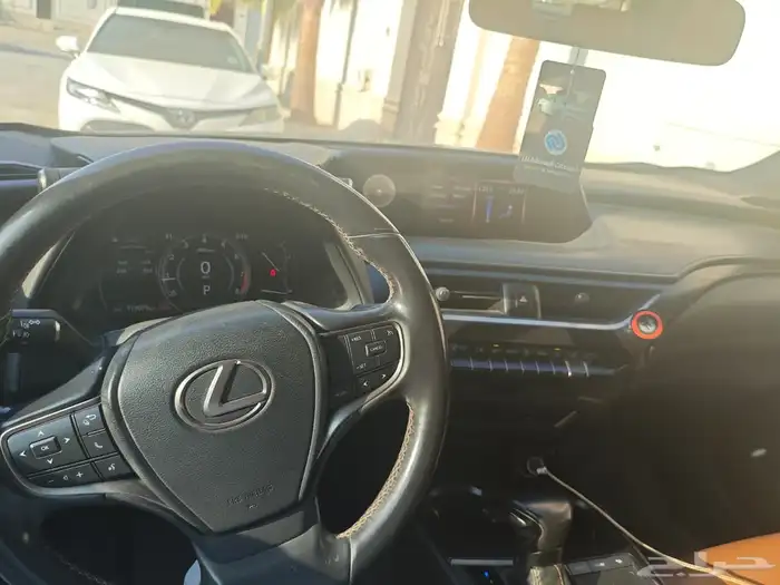 لكزس UX 200 - 2022 - مالك أول 8