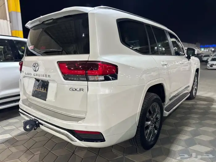 تويوتا لاندكروزر جي إكس أر موديل2023 5