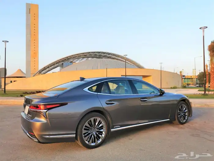 لكزس LS500 هايبرد سعودي 2018 1