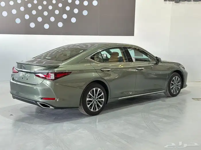 لكزس ES350فئةCA بريمي 2025 (189900)شامل الضريبة اقوى العروض 1