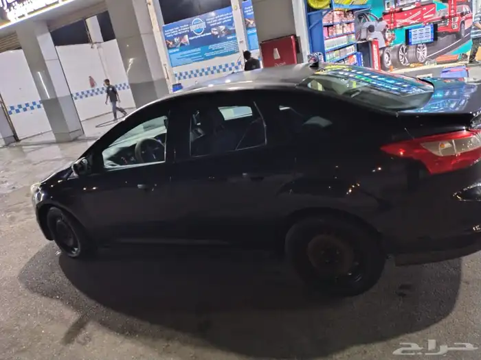 سيارة فورد فوكس 2012 5