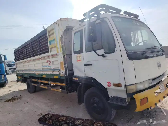 لوري نيسان للبيع شرط كل شي وكاله 1