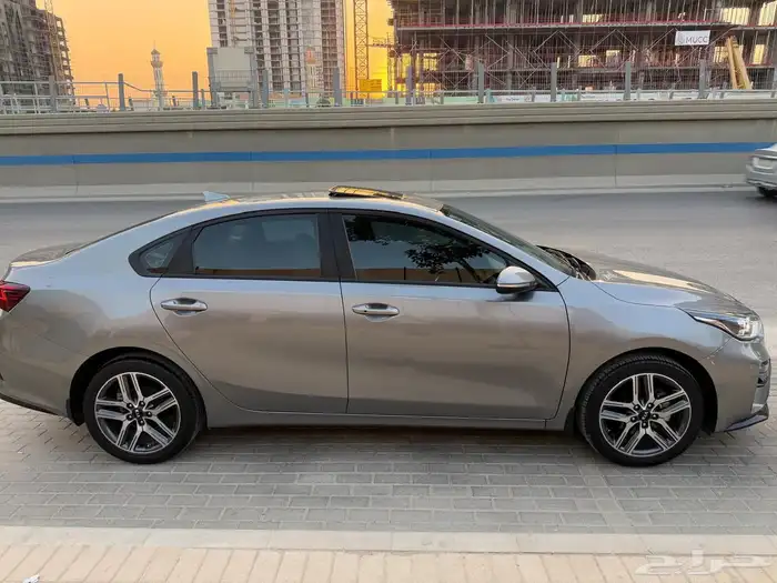 كيا سيراتو فل كامل 22