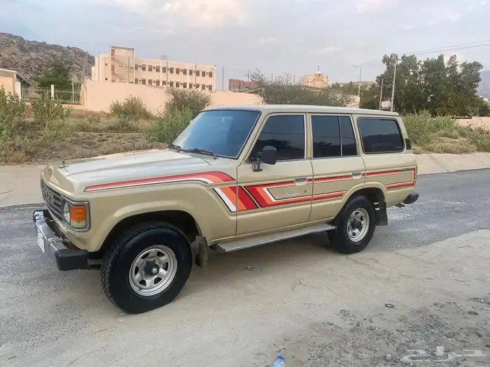 جيب صالون 85 2