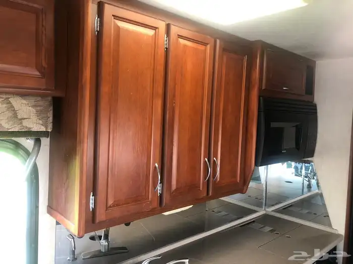 موتر هوم للبيع مخزن من امريكا الي القراش مدة التخزين 13 سنه 4