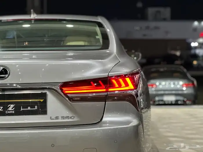 لكزس LS 350AA موديل 2018 6