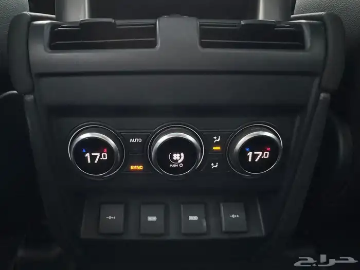 رنج روفر ديفندر FIRST EDITION 110 موديل 2020 ( KIT KAHN ) 38