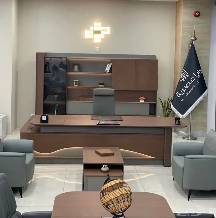 مكاتب إدارية أطقم كامل و مكاتب حق غرفة مدير و جديد كراسي 10