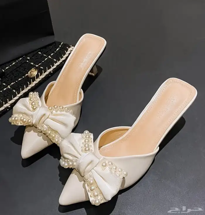 كعب ابيض لولو جديد 1