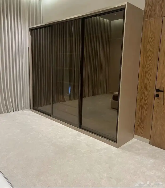 تفصيل اثاث وغرف نوم وديكورات خشبيه 29