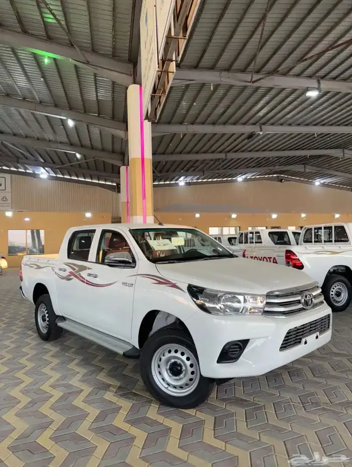 هايلوكس 2025 ديزل تماتيك سلق (خطوط حساسات ) أقل سعر 2