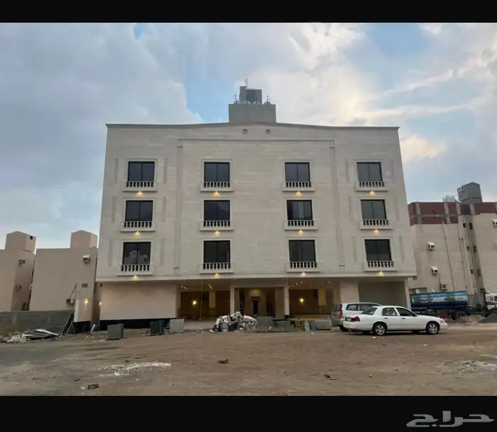 للبيع شقة الشرائع مخطط 11 داخل حد الحرم مقابل مسجد 0