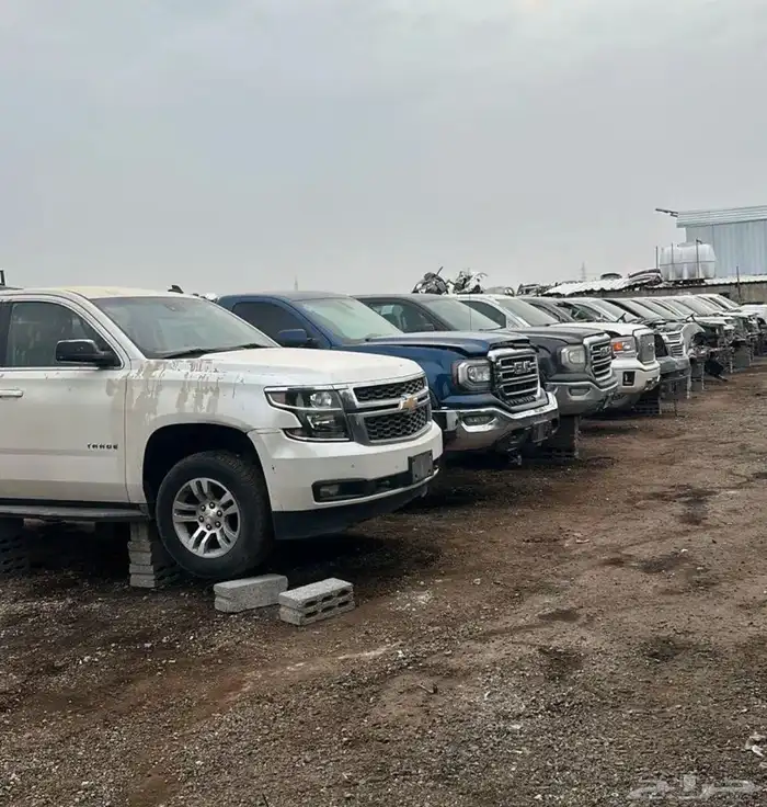 شركة النايفات ( فرع القطع الغيار المستعملة ) تشليح جمس فورد 23