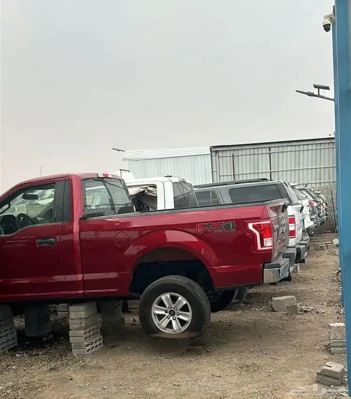 شركة النايفات ( فرع القطع الغيار المستعملة ) تشليح جمس فورد 24