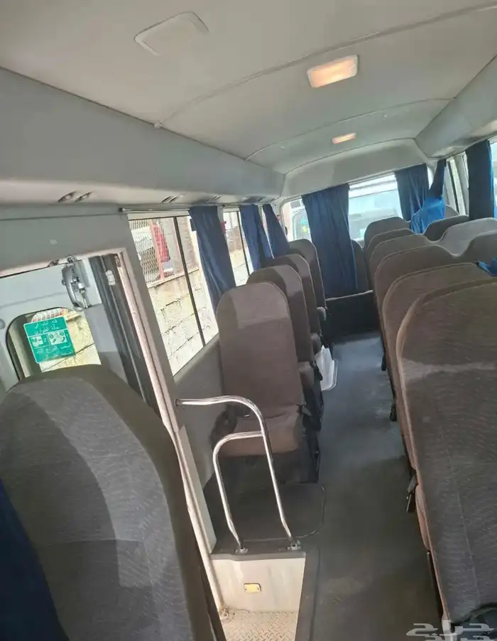 كوستر تويوتا باص 6