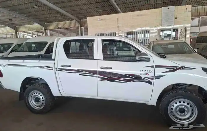 تويوتا هايلوكس 2