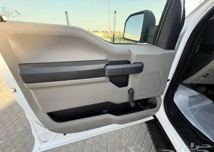 فورد F150 2019 سلندر 8 تشيكاته وكالة سعودي وارد الجزيرة 11