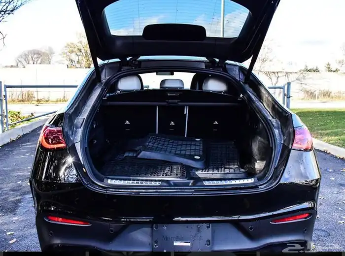 مرسيدس GLC 300 موديل 2024 بسعر خيااالي 9