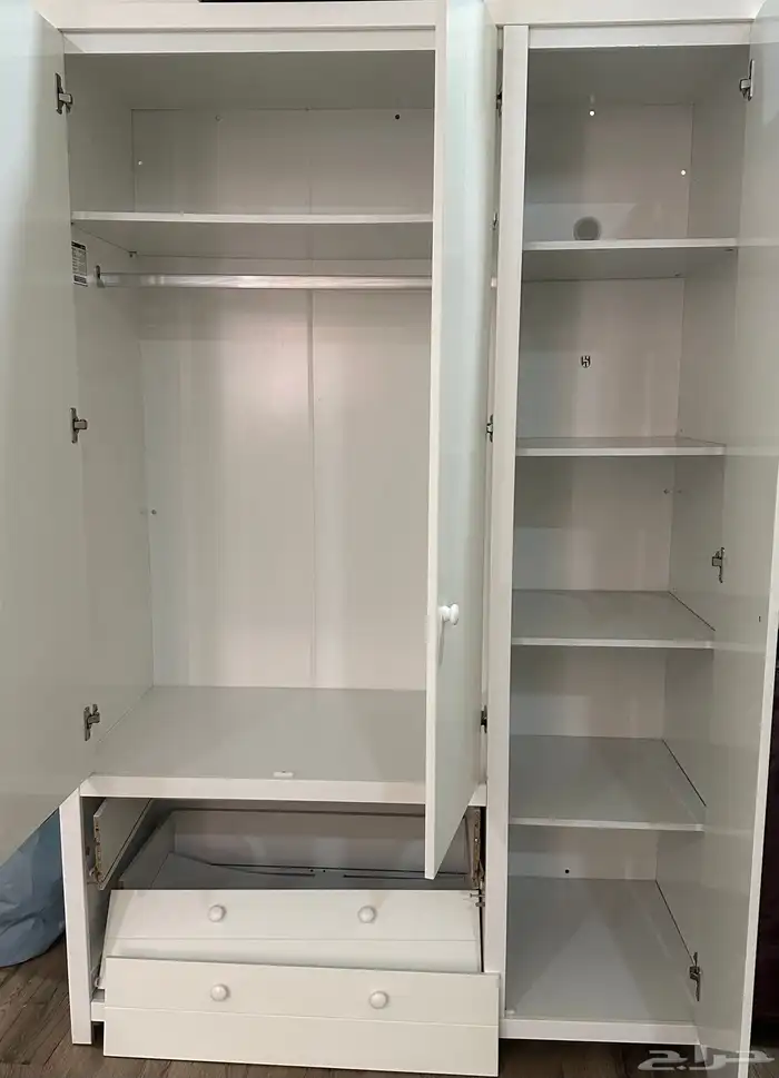 دولاب ملابس 1