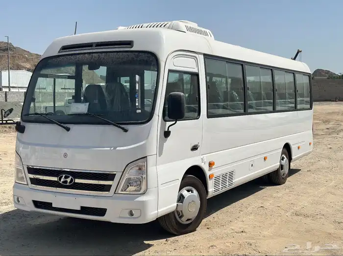 باص هيونداي 23 و 26 راكب 2023 2