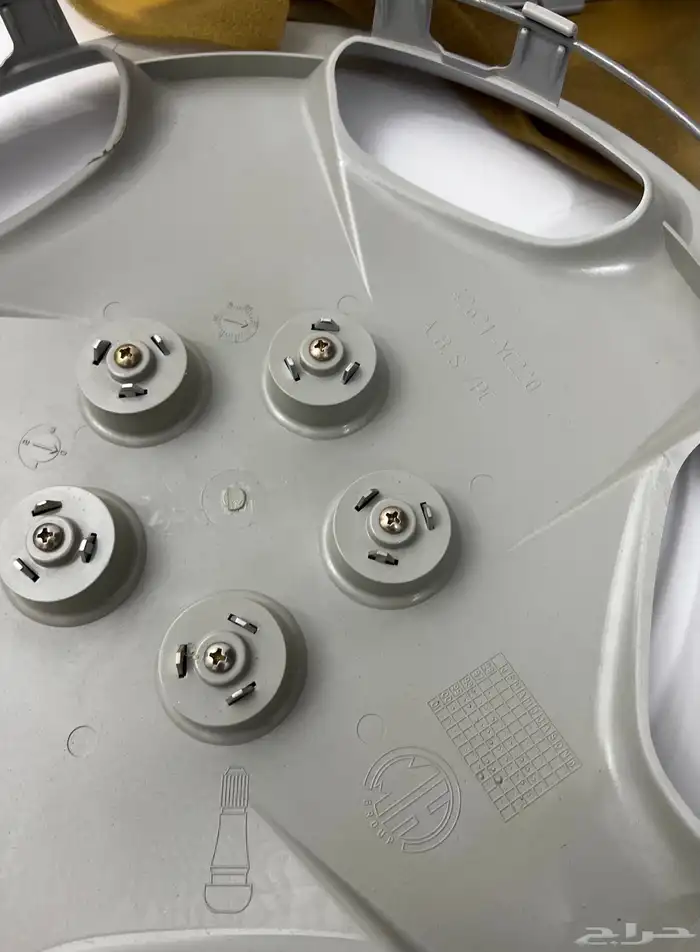 طيس كامري الجي ال اصلي وكاله جديده مديل 98 الى 2002 15