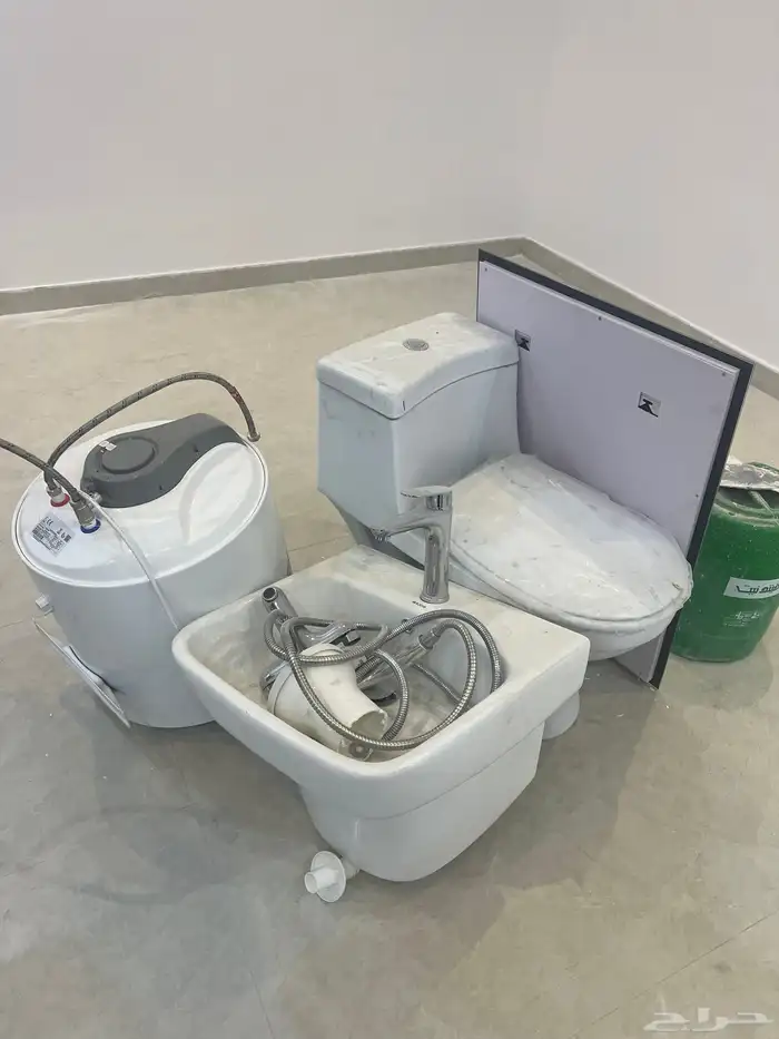 للبيع فرنجي 2 مغسله 1 سخان 2 جديد لم يستعمل 0