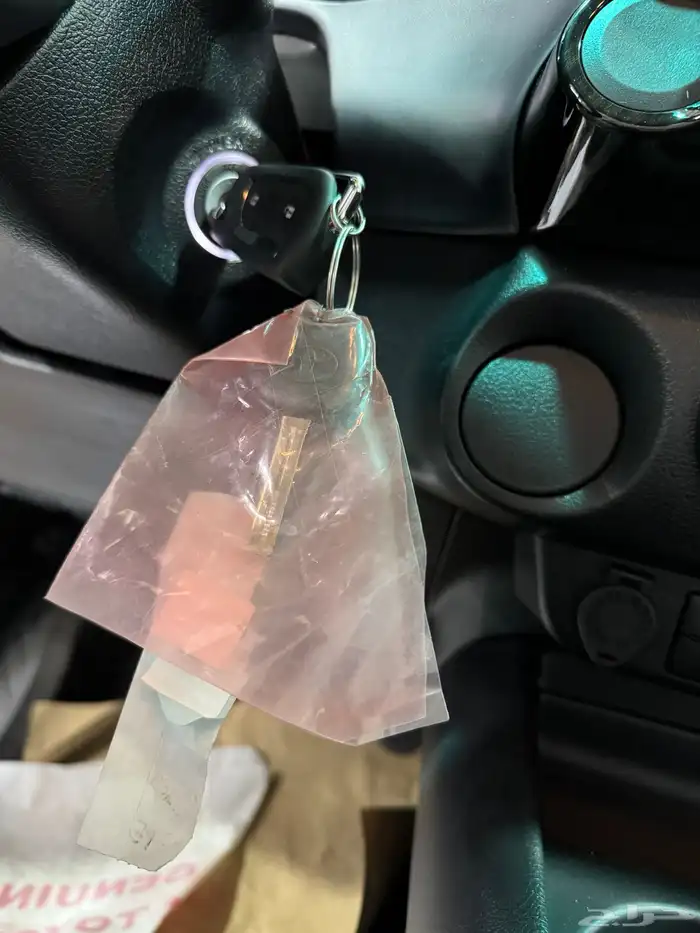 تويوتاهايلوكس غمارتينGLX توماتيك بنزين 2026سعودي 113.250شامل 14