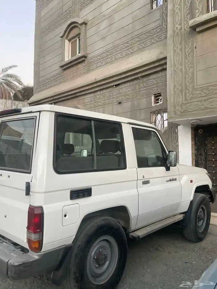 ربع 2012 للبيع 1