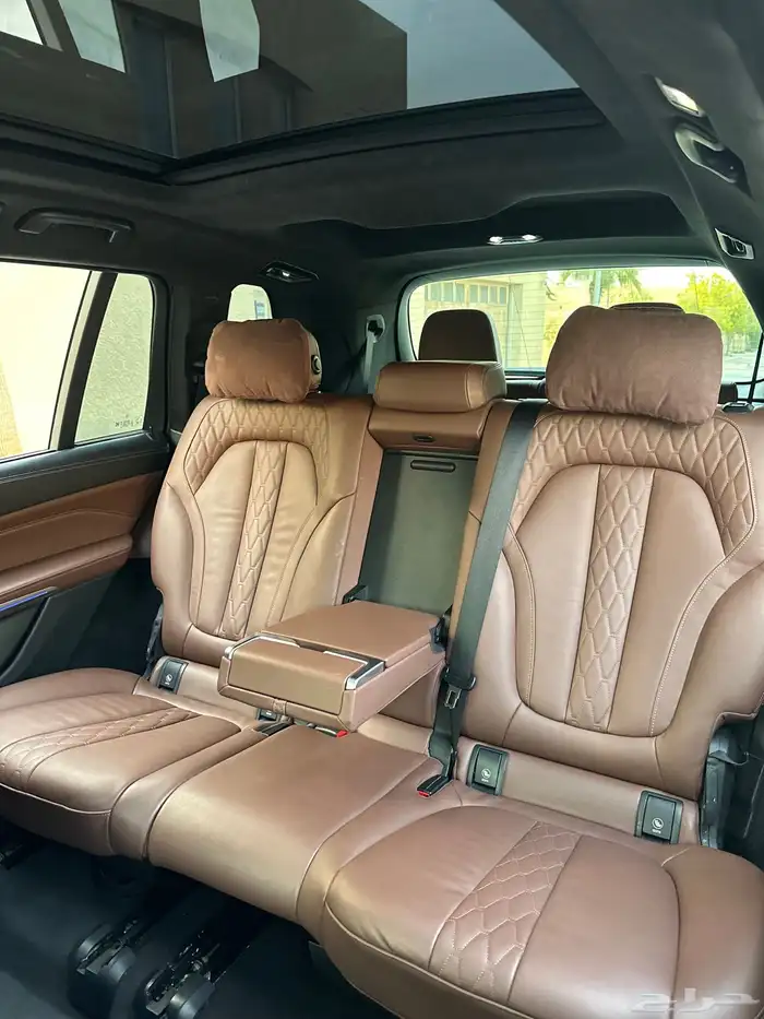 بي ام X7 Individual موديل 2020 بحاله الوكاله 14