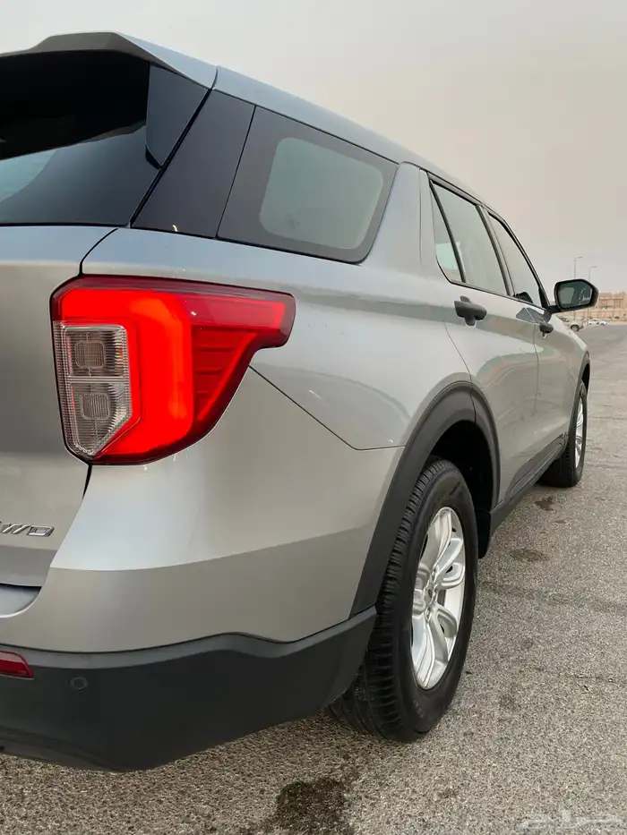 اكسبلورر 2023 ستاندر 8