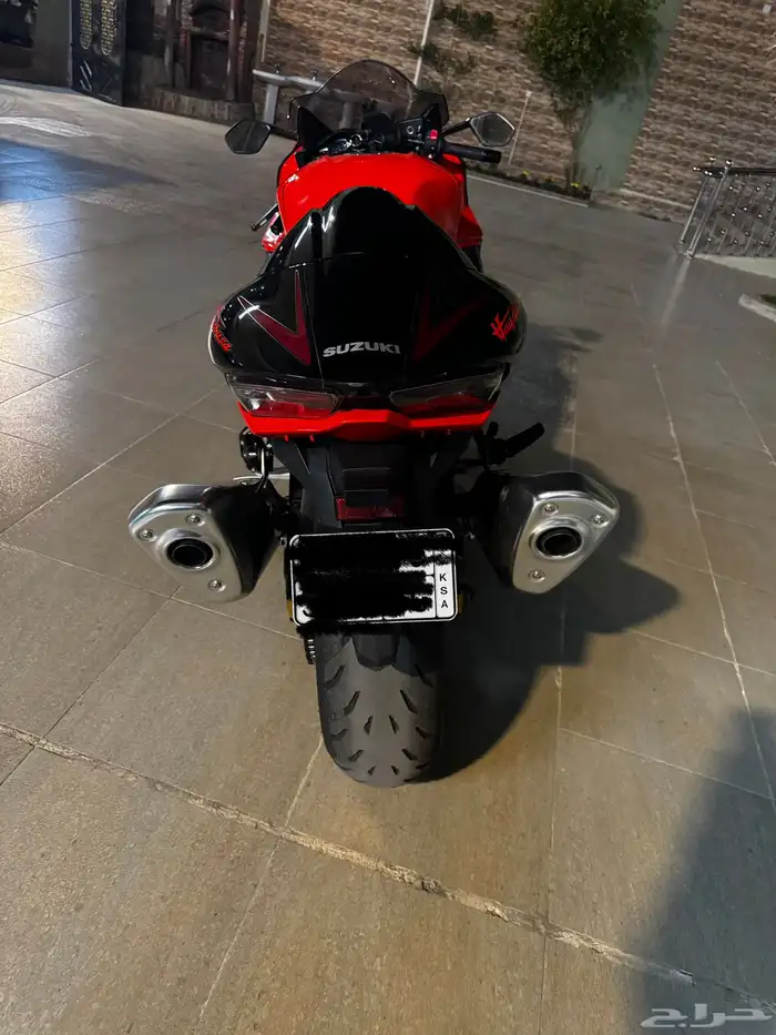 هايبوزا 2024 برتقالي واسود اصدار 25 عام 1