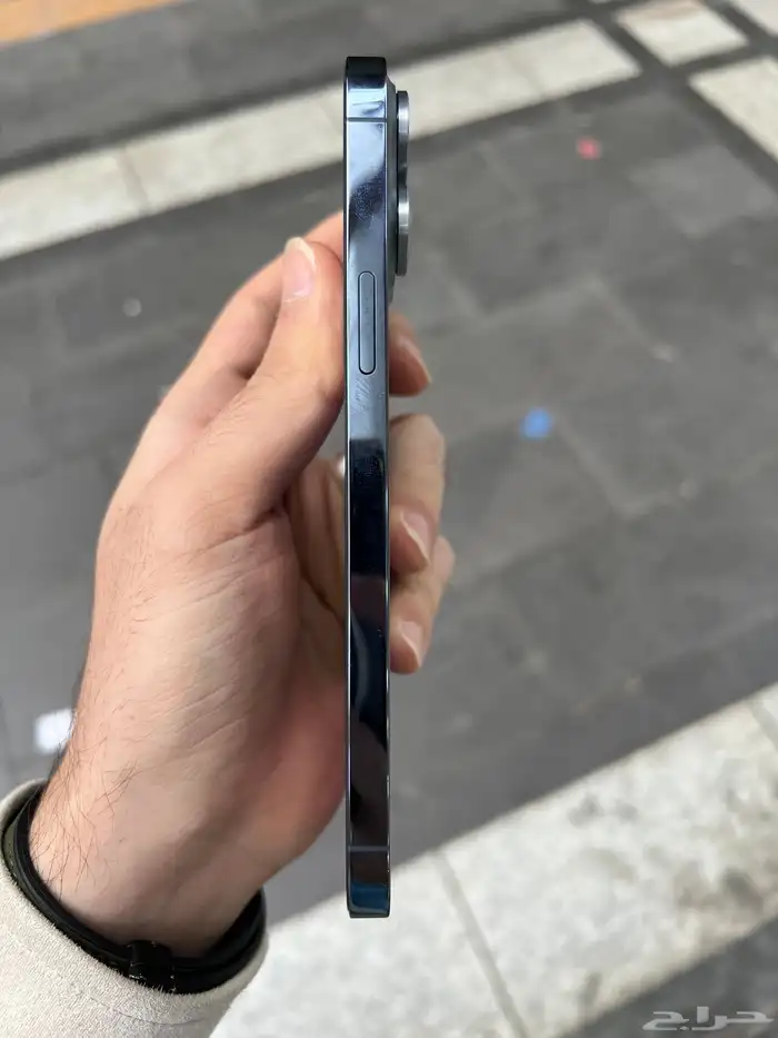 ايفون 13 برو ماكس 1